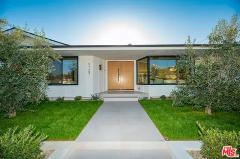 6727 Alvern St, Los Angeles, CA 90056