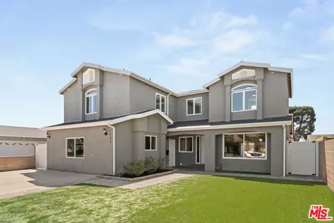 2066 W 233rd St, Torrance, CA 90501