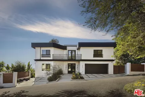 2161 Argyle Ave, Los Angeles, CA 90068