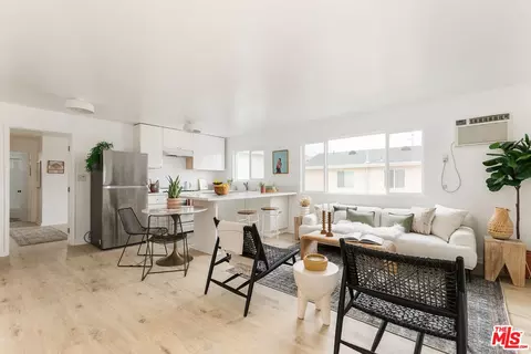 710 Bernard St #1, Los Angeles, CA 90012