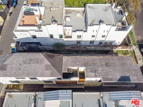 View/Area - 705 Broadway St, Venice, CA 90291 photo 6 of 7
