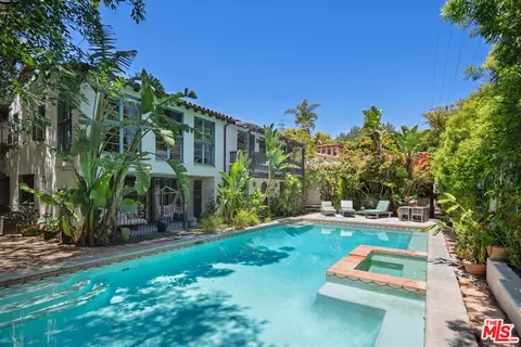 350 N Cliffwood Ave, Los Angeles, CA 90049