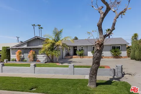 5927 S Halm Ave, Los Angeles, CA 90056
