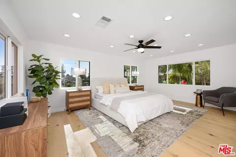 Bedroom - 3783 Elma Rd, Pasadena, CA 91107 photo 3 of 9