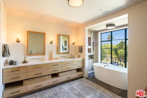 1215 Appleton Way, Venice, CA 90291 photo 26