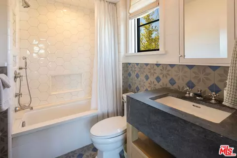 1215 Appleton Way, Venice, CA 90291 photo 28