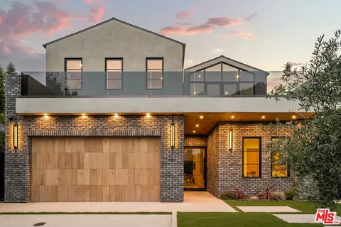 4113 Shadyglade Ave, Studio City, CA 91604