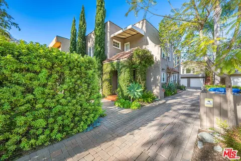 745 N Hayworth Ave, Los Angeles, CA 90046