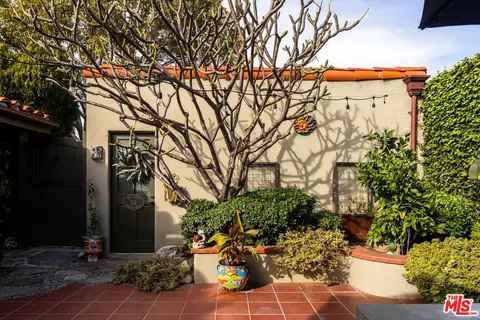 Exterior - 400 Virginia Rd, Fullerton, CA 92831 photo 6 of 15