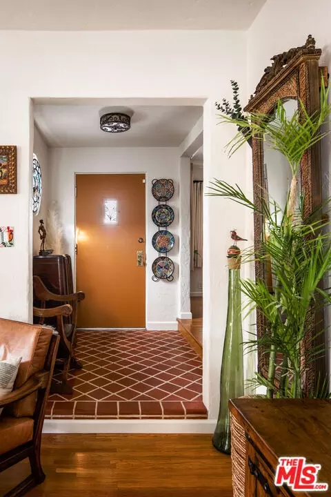 Entry Way - 400 Virginia Rd, Fullerton, CA 92831 photo 1 of 2