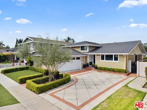 3121 Val Verde Ave, Long Beach, CA 90808