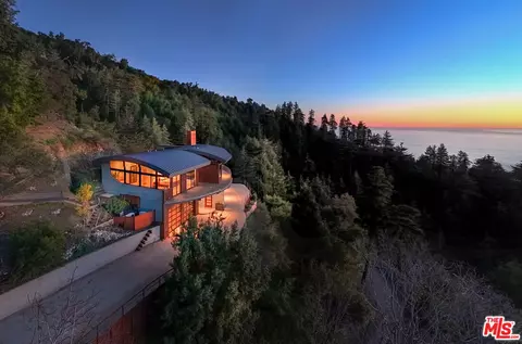 47730 Coast Ridge Rd, Big Sur, CA 93920