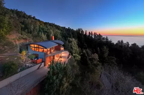 47730 Coast Ridge Rd, Big Sur, CA 93920
