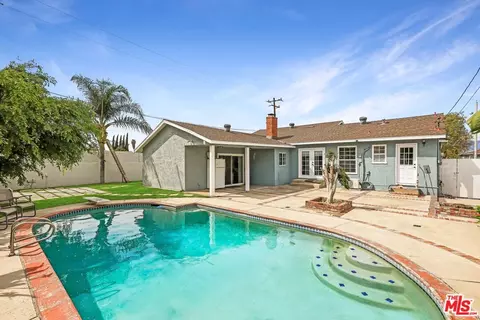 800 E Florence Ave, West Covina, CA 91790
