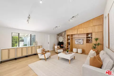 2439 Louella Ave, Venice, CA 90291