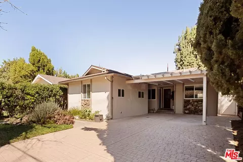 5446 Tyrone Ave, Sherman Oaks, CA 91401 photo 9