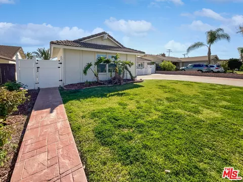 1224 Evergreen Ave, Fullerton, CA 92835 photo 8