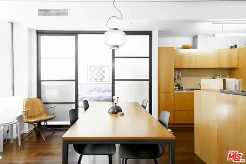 1155 S Grand Ave #305, Los Angeles, CA 90015