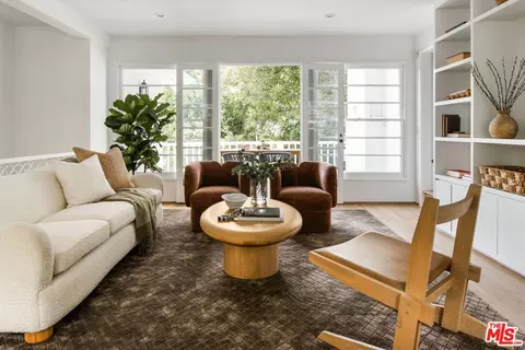 Living - 4173 Vanetta Dr, Studio City, CA 91604 photo 1 of 1