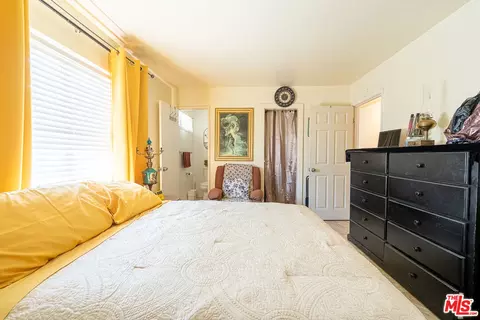 Bedroom - 14647 Manzanillo St, Cabazon, CA 92230 photo 3 of 9