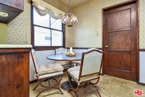 Dining - 13149 Margate St, Sherman Oaks, CA 91401 photo 4 of 5