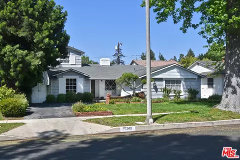 Exterior - 13149 Margate St, Sherman Oaks, CA 91401 photo 1 of 31
