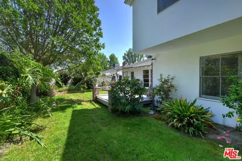 Exterior - 13149 Margate St, Sherman Oaks, CA 91401 photo 27 of 31