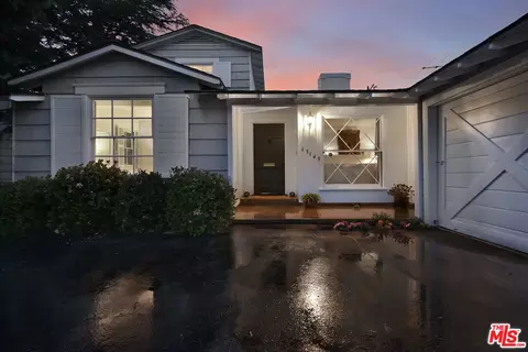 Exterior - 13149 Margate St, Sherman Oaks, CA 91401 photo 12 of 31