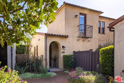 5459 Tree Farm Ln, Santa Barbara, CA 93111