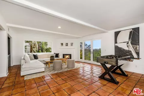 Other - 11630 Amanda Dr, Studio City, CA 91604 photo 12 of 16