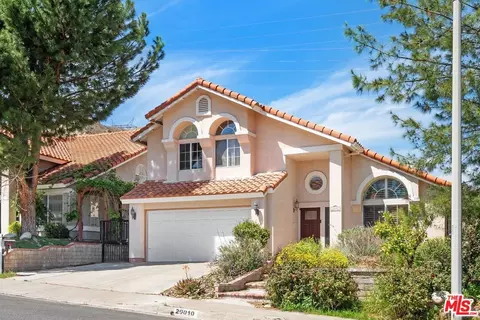 29010 Shadow Valley Ln, Santa Clarita, CA 91390 photo 3
