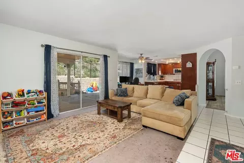 29010 Shadow Valley Ln, Santa Clarita, CA 91390 photo 11