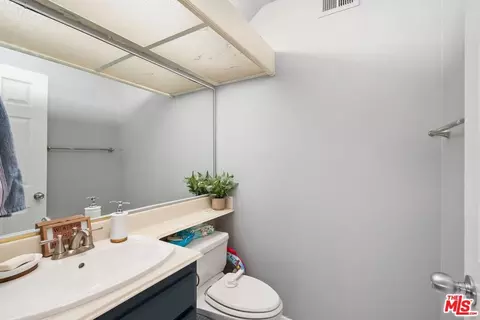 29010 Shadow Valley Ln, Santa Clarita, CA 91390 photo 20