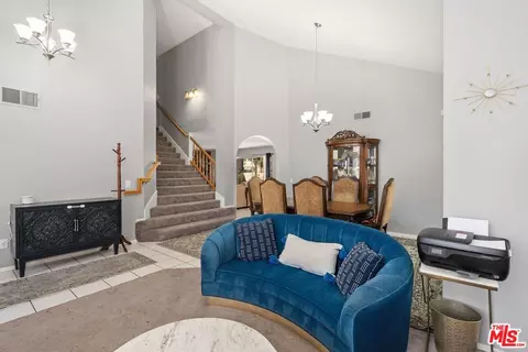 29010 Shadow Valley Ln, Santa Clarita, CA 91390 photo 8
