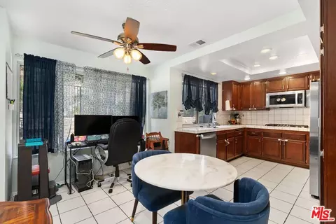 29010 Shadow Valley Ln, Santa Clarita, CA 91390 photo 15