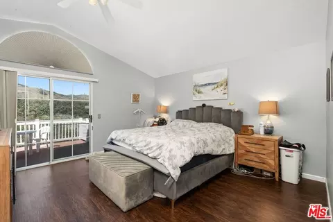 29010 Shadow Valley Ln, Santa Clarita, CA 91390 photo 24