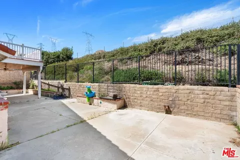 29010 Shadow Valley Ln, Santa Clarita, CA 91390 photo 33