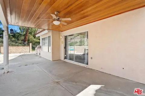 29010 Shadow Valley Ln, Santa Clarita, CA 91390 photo 32