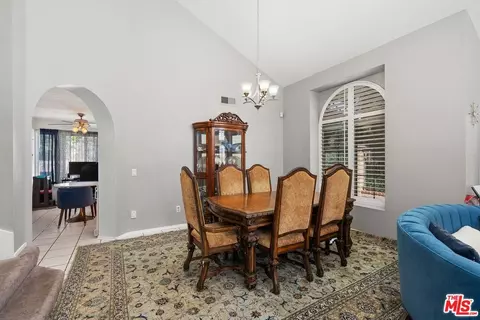 29010 Shadow Valley Ln, Santa Clarita, CA 91390 photo 10
