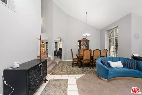 29010 Shadow Valley Ln, Santa Clarita, CA 91390 photo 6