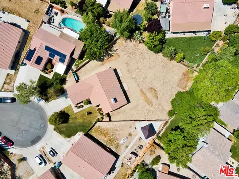 View/Area - 3317 Kega Ct, Lancaster, CA 93535 photo 8 of 8