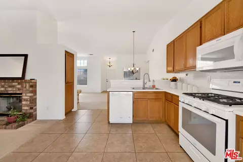 Kitchen - 3317 Kega Ct, Lancaster, CA 93535 photo 3 of 3
