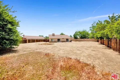 Exterior - 3317 Kega Ct, Lancaster, CA 93535 photo 8 of 12