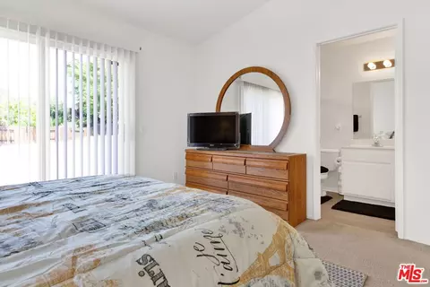 Bedroom - 3317 Kega Ct, Lancaster, CA 93535 photo 5 of 7
