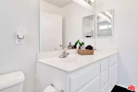 Bath - 3317 Kega Ct, Lancaster, CA 93535 photo 4 of 4