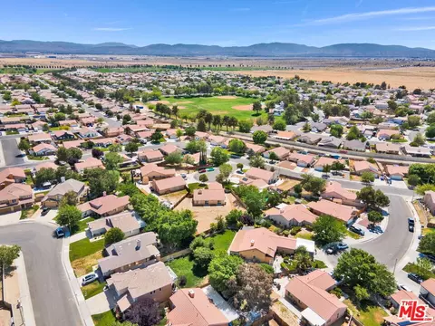 View/Area - 3317 Kega Ct, Lancaster, CA 93535 photo 5 of 8