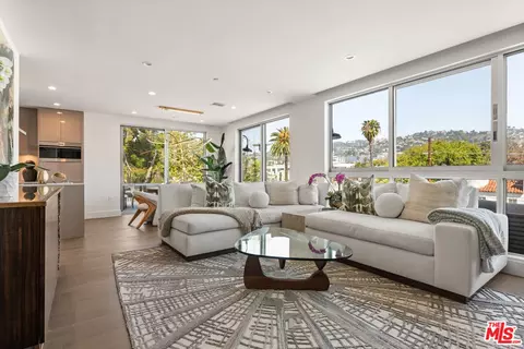 728 N Sweetzer Ave #401, West Hollywood, CA 90069