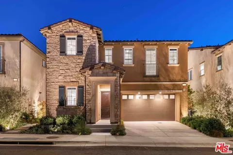 20658 Walnut Cir, Porter Ranch, CA 91326
