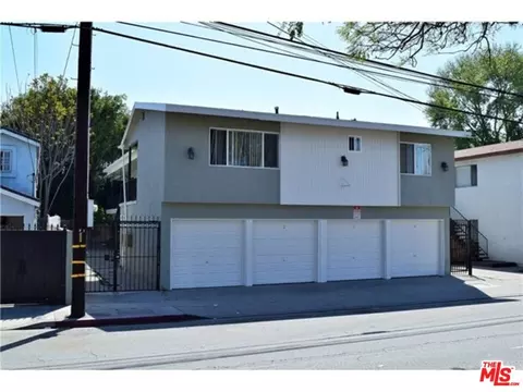 2216 W Wardlow Rd, Long Beach, CA 90810