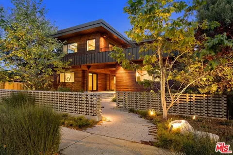 1378 Appleton Way, Venice, CA 90291